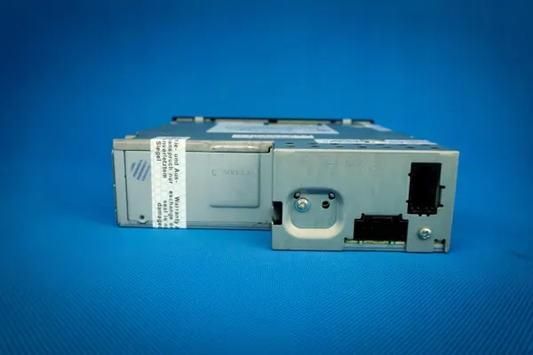 OEM 4E0910110K Mudador CD MP3 para Audi A4 A5 A6 A8 Q5 image 4