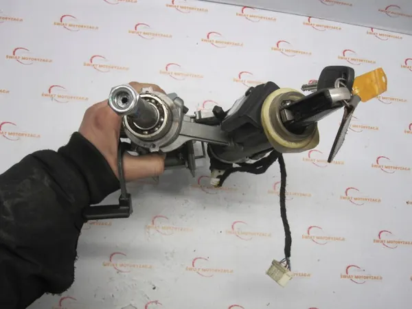 Opel Antara 07r stuurkolom OEM 96673458 image 5