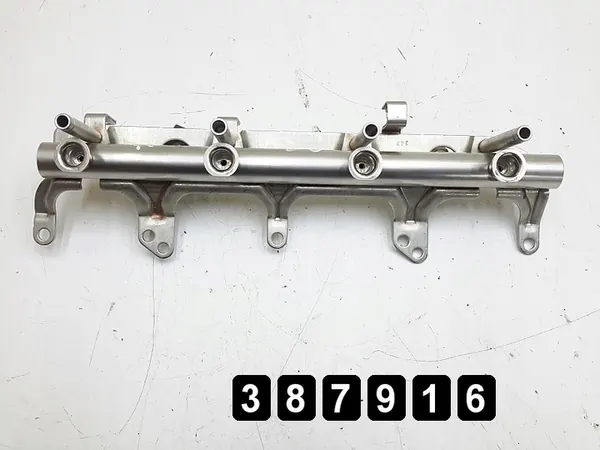 Trilho de combustível VW Golf VI 2009 1800tfsi 06j133317g image 3