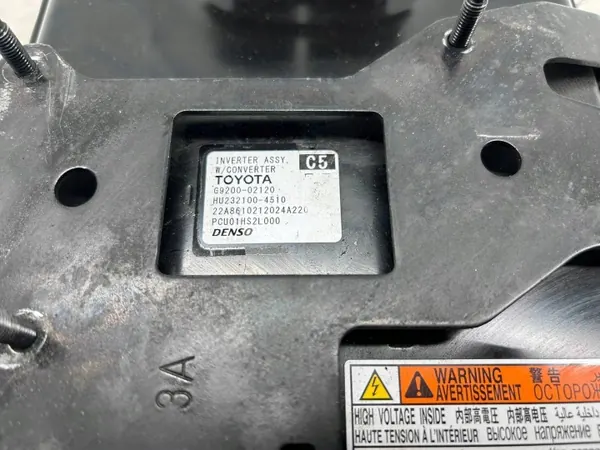 OYT26378 Motor Inversor Híbrido Toyota Usado image 7
