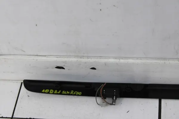 OEM A1707500427 Bagagelucklist Mercedes SLK R170 image 4
