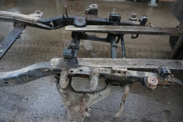 Frame Hyundai Terracan OEM TERRACAN RAMA 03r image 5