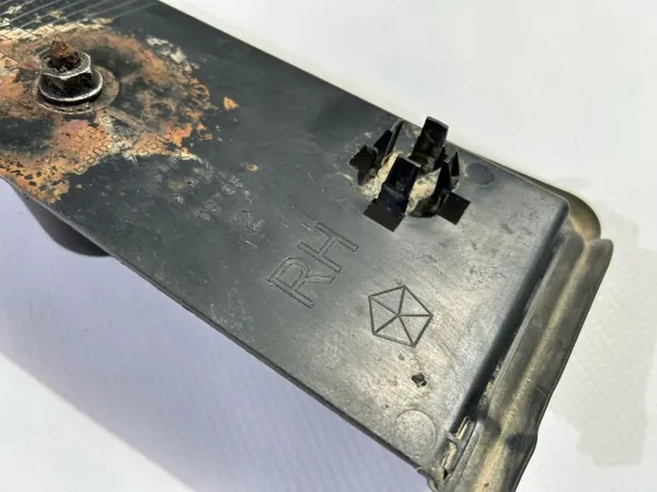 OEM 68089434AD rechte Schwellerabdeckung für Dodge Challenger image 7