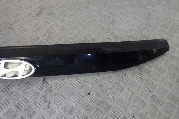 Hyundai I20 III Klepstrip OEM 87310-Q0000 image 3