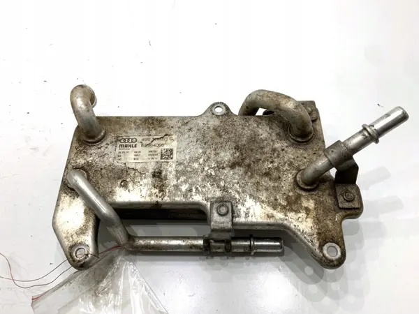 Refroidisseur huile boîte OEM 4M0317021G Audi Q8 3.0 image 3