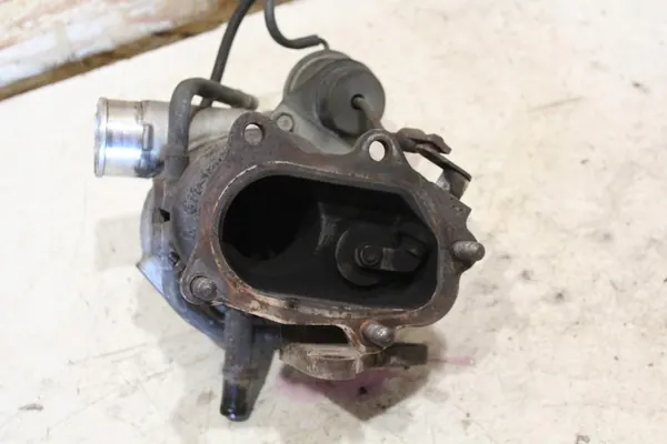 Turbo para Subaru Forester II SG 2.5T image 6