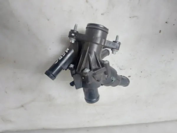 W177 A220 19r Carcasa de Termostato A2602002600 image 2