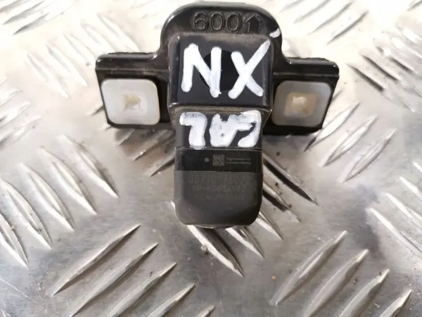 Cámara Trasera Lexus NX 300H OEM 86790-78020 image 3