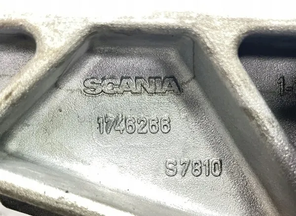 Scania motoroliepomp OEM 1860961 - Gebruikt image 6