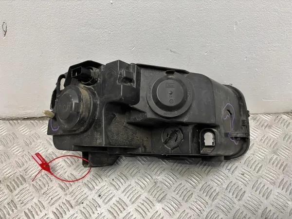 Linker Koplamp Citroen C4 Cactus 9800901380 image 5