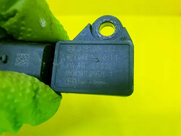 Sensor MAP OEM 06E906051T para Audi Q7 3.0 TDI image 4
