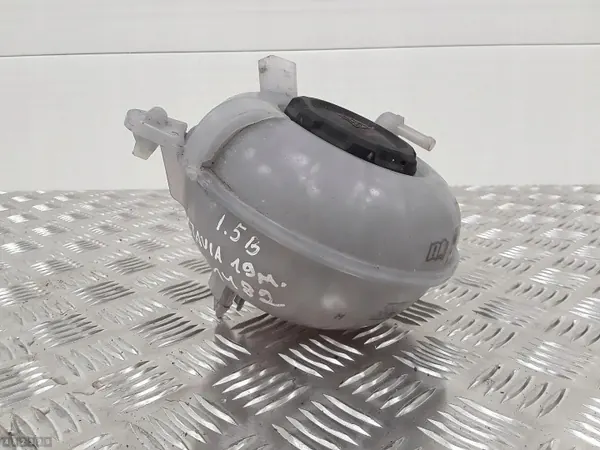 Skoda Octavia motorconditioner tank OEM 8v0121407 image 2