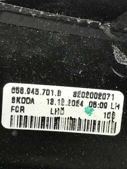 Vasen takavalaisin Skoda Kamiq 2024 SUV 4/5dr OEM 658945701B image 10