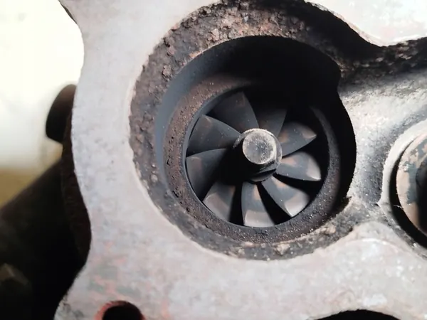 Ford OE 9650712480 Motorventilationsslang image 4