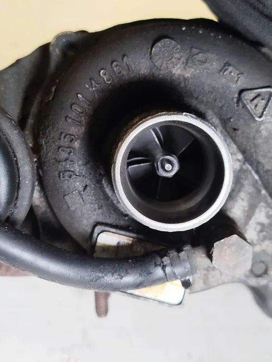 Ford OE 9650712480 Motorventilationsslang image 6