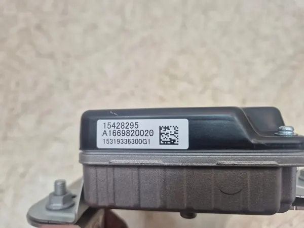 Conversor de tensão Mercedes-Benz OEM A1669820020 image 3