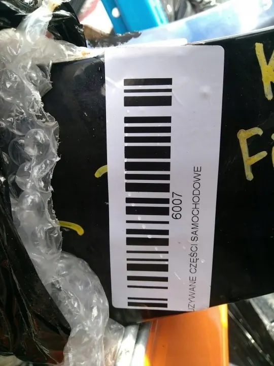 Guardabarros delantero derecho Fiat 500 OEM 360192055 image 9