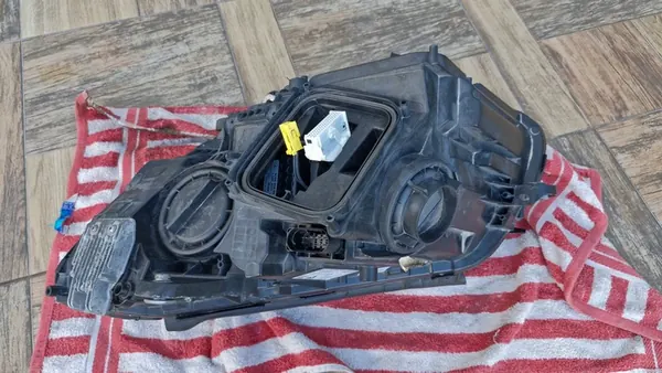 RECHTER MULTIBEAM LAMP MERCEDES C-KLASA W205 LIFT image 5