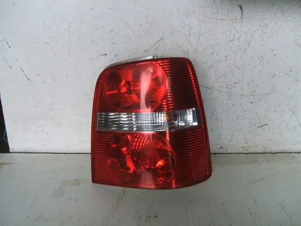 Höger bakljus Volkswagen Touran I image 2
