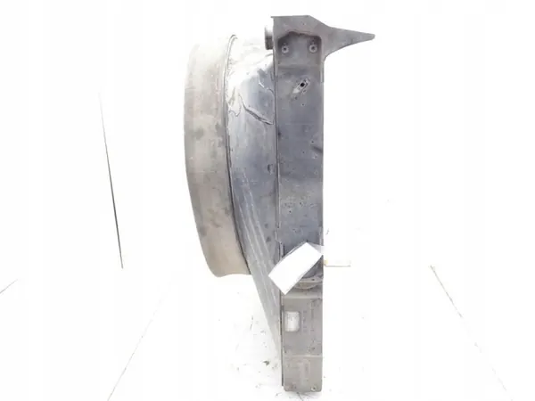 Waterradiator OEM 81066200084 - Gebruikte staat image 5