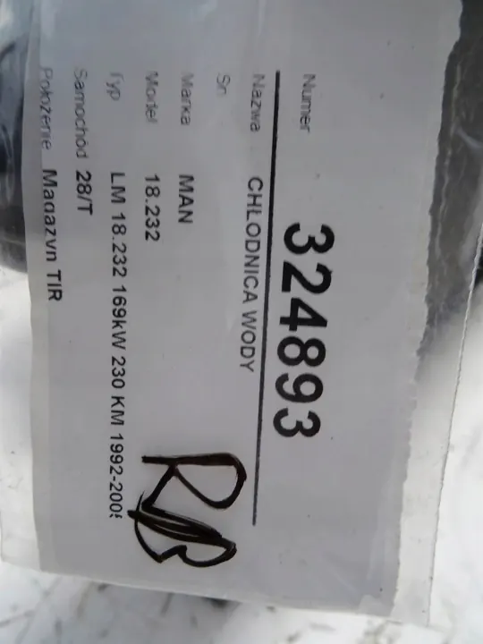 Waterradiator OEM 81066200084 - Gebruikte staat image 7