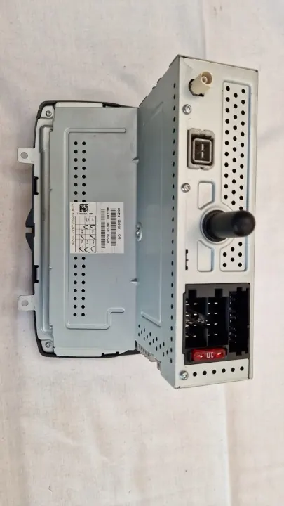 Gebrauchtes Lada Vesta Autoradio OEM 8450031893 image 3