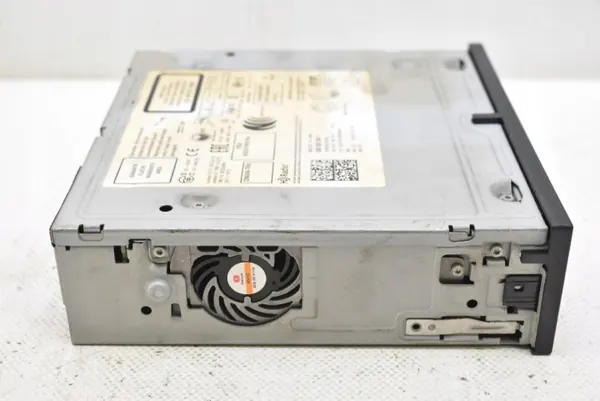 Radio Navi SD Lukija OEM 5Q0035840C Skoda Octaviaan image 4