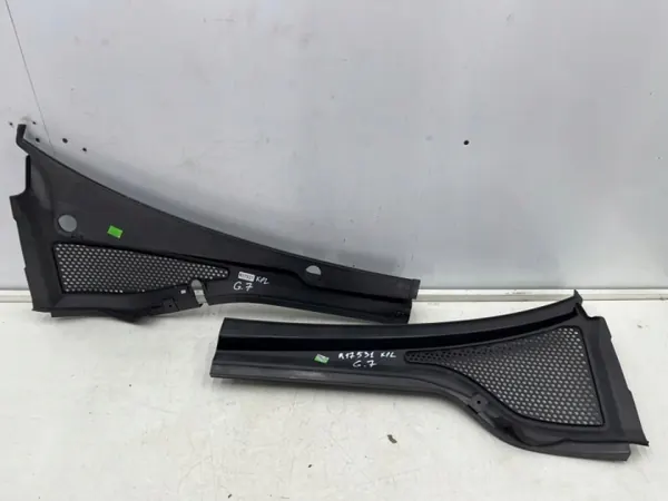 Moldura parabrisas VW Golf 7 OEM 5g1819404a image 10