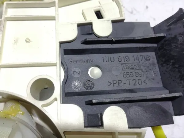VW Golf IV klimatpaneler OEM 1J0819147B - Begagnad image 3