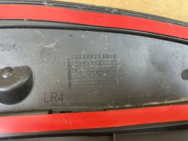 OEM QADXAS 8K9853818A Pare-boue Droit Arrière image 8