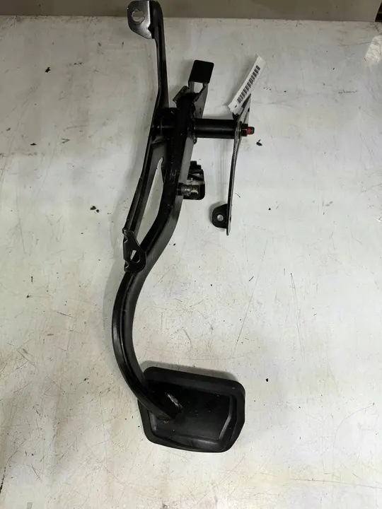 Koppelingpedaal Volvo S80 1999-2003 KLG933 image 3