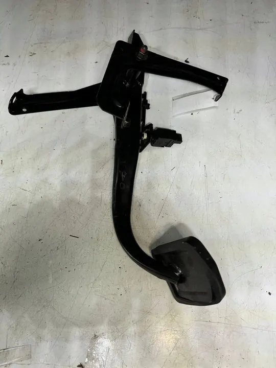 Koppelingpedaal Volvo S80 1999-2003 KLG933 image 4