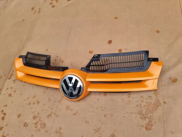 VW Golf 5 Bumper Grill 2003-2008 1K0853651A image 2