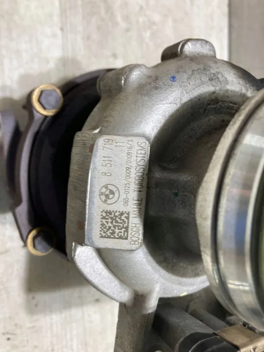 Mini Clubman F54 2016 Turbocompresor 1.5 Diesel OEM image 4