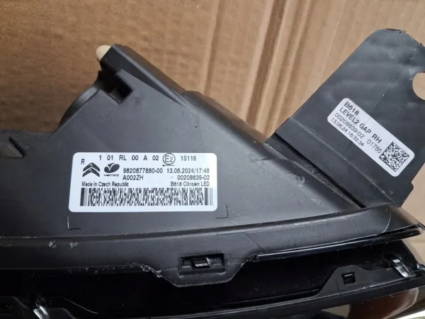 Citroen C3 Aircross LED DRL Direito OEM 9822790280 image 3