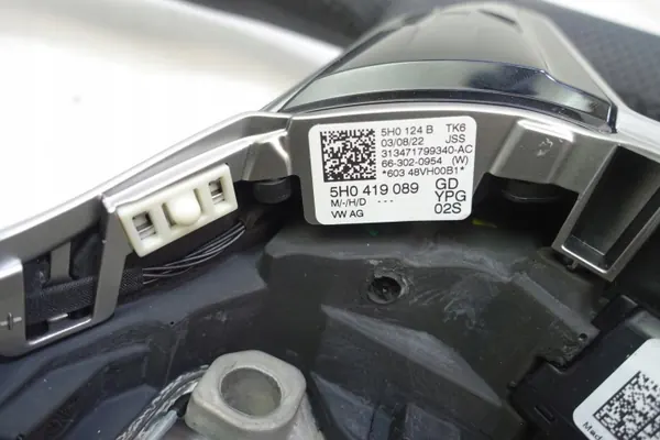 Gebrauchtes VW Lenkrad OEM 5H0419089GD für Golf VIII image 6