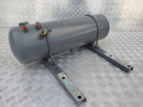 Tanque de ar OEM 1943051 para DAF XF 106 - Usado image 3