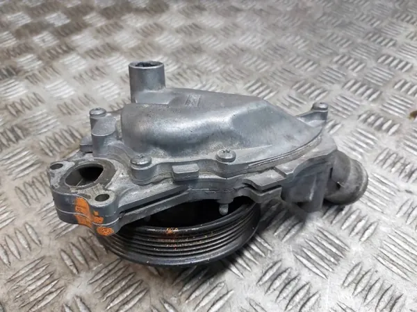 Vesipumppu OEM 8W93-8K500-AC Jaguar XF 5.0:lle image 4