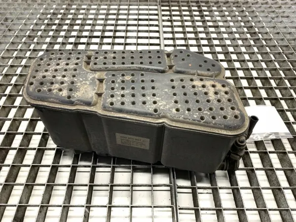 Filtro de carbón OEM 4N0201801J para Audi A6 C8 4.0 image 2