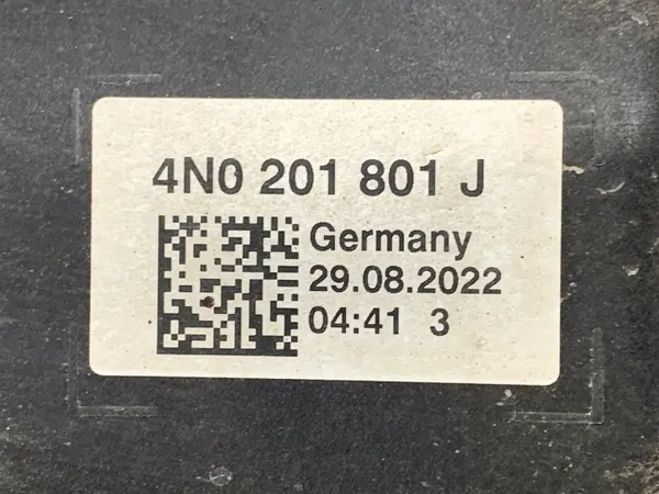 Filtro de carbón OEM 4N0201801J para Audi A6 C8 4.0 image 4