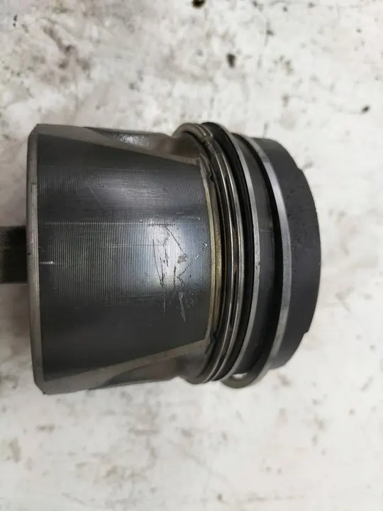 Pistão 80L85 2.5 D M57 BMW Série 5 IV E39 image 3