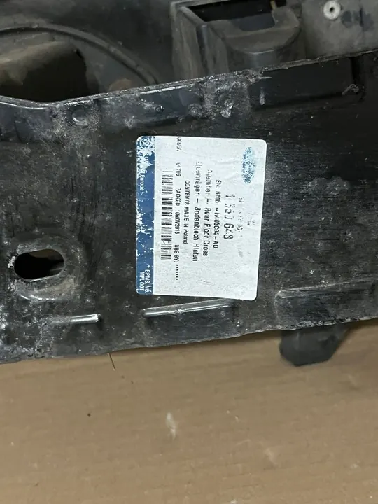 FORD FOCUS MK3 LIFT KOMBI 11-18R REAR BUMPER SUPPORT image 4