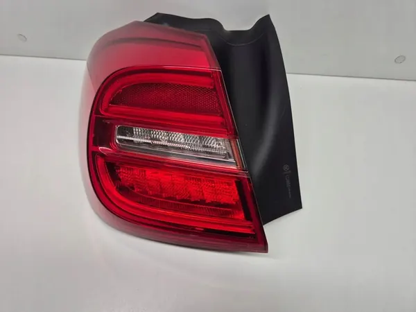 MERCEDES GLA W156 Luz Trasera Izquierda LED OEM image 3
