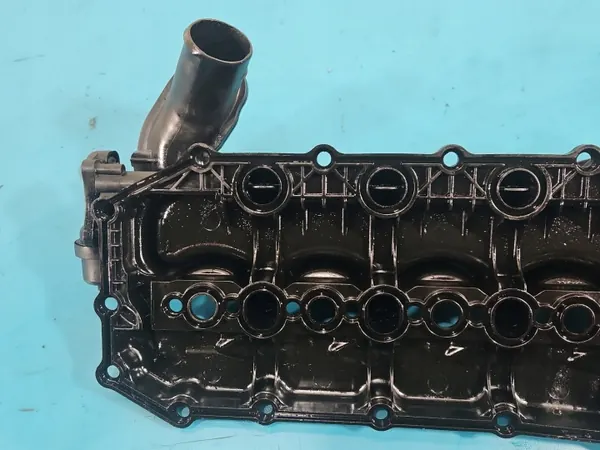 Couvercle de soupape Land Rover pour Range Rover Sport L320 3.6 TD V8 image 6