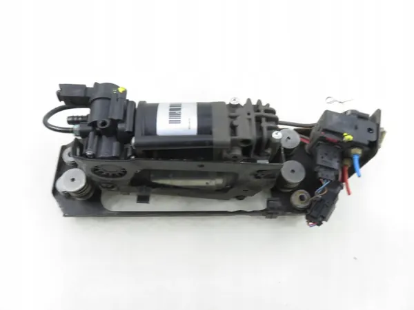 Compresseur Suspension BMW F11 OEM - Pièce Occasion image 9