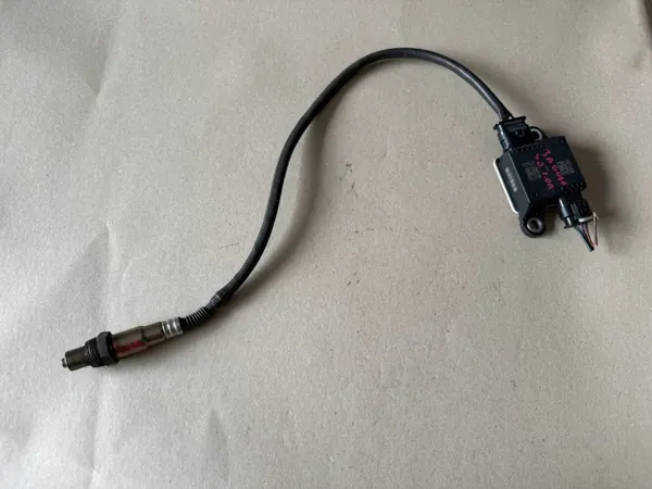 Sonde Lambda Jaguar OEM HJ32-5H310-AE pour XF XE image 2