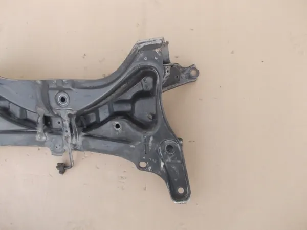 Alusta Toyota Aygo Citroen C1 107 OEM kołyska aygo image 8