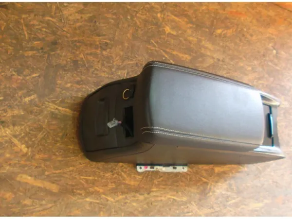 Consola Central Reposabrazos Piel OEM Renault Scenic IV image 3