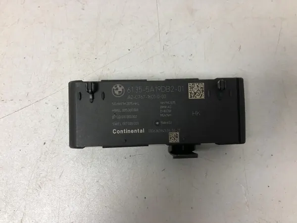 Unidad de control de maletero BMW 3 G20 OEM 61355A19DB2 image 2