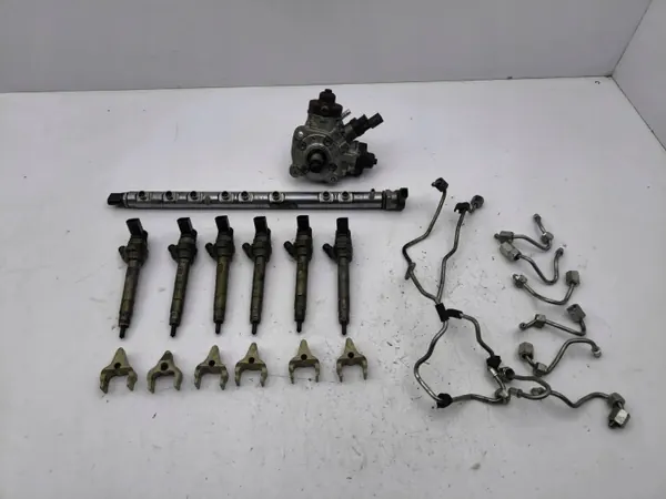 BMW 5 F10 F11 2012 Einspritzset OEM 7800124 image 2